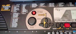 Yamaha PSR-79: Órgano electrónico y soporte