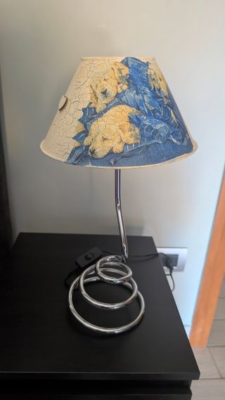 Lampada comodino cuccioli