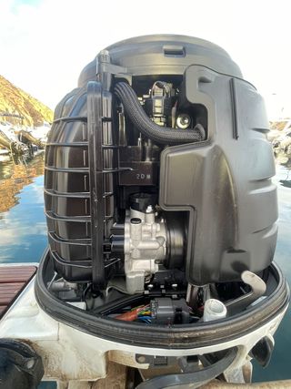 Motor fueraborda 4T Suzuki DF70ATL 2023