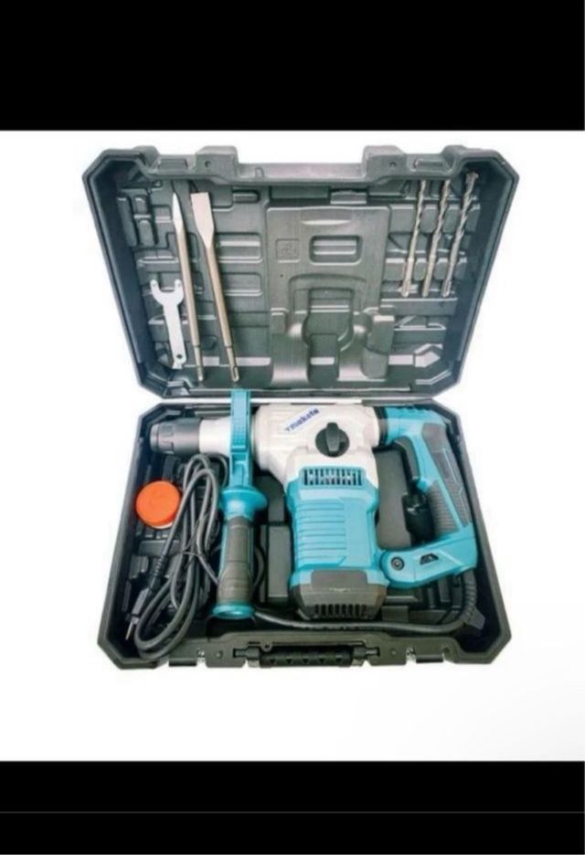 Makita Trapano Scalpellatore 2000W