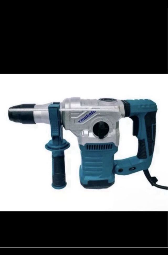 Makita Trapano Scalpellatore 2000W