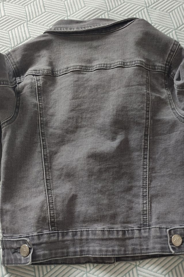 Cazadora vaquera gris niña 6 años