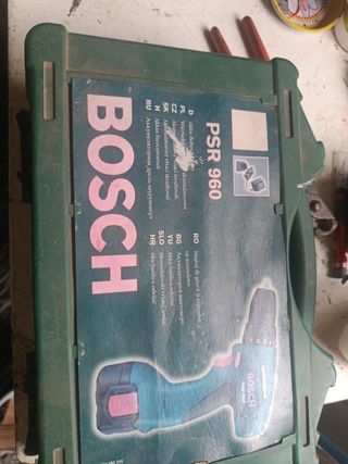Batería Bosch 9,6V usada, de modelo PRS 960