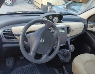 392640 elevalunas delantero derecho lancia ypsilon