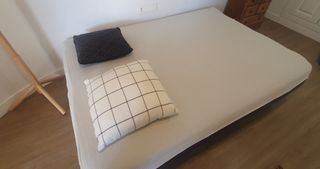 Sofá cama con almacenaje