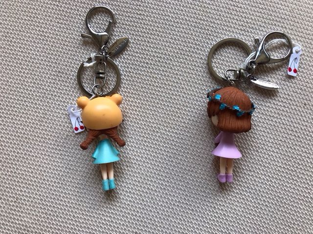 Llaveros niñas: 2 llaveros