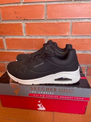 Zapatillas Skechers Street negras