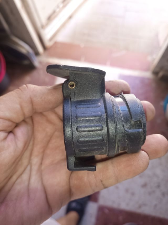 Adaptador piña remolque 7 polos