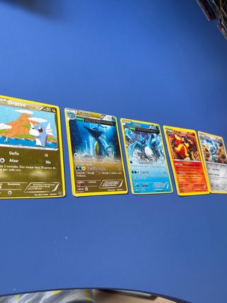 Lote de 5 cartas Pokémon del 2015