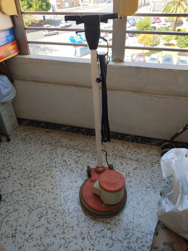 Pulidora suelos Superlux RM 305 CD