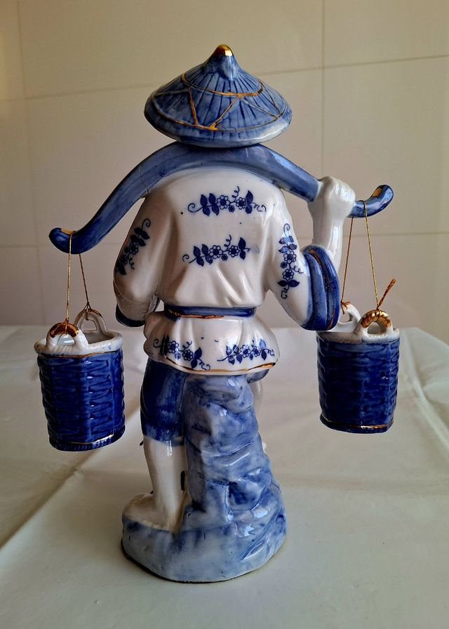 2 Figuras porcelana ancianos pescadores