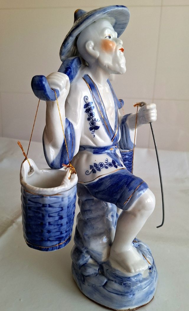 2 Figuras porcelana ancianos pescadores