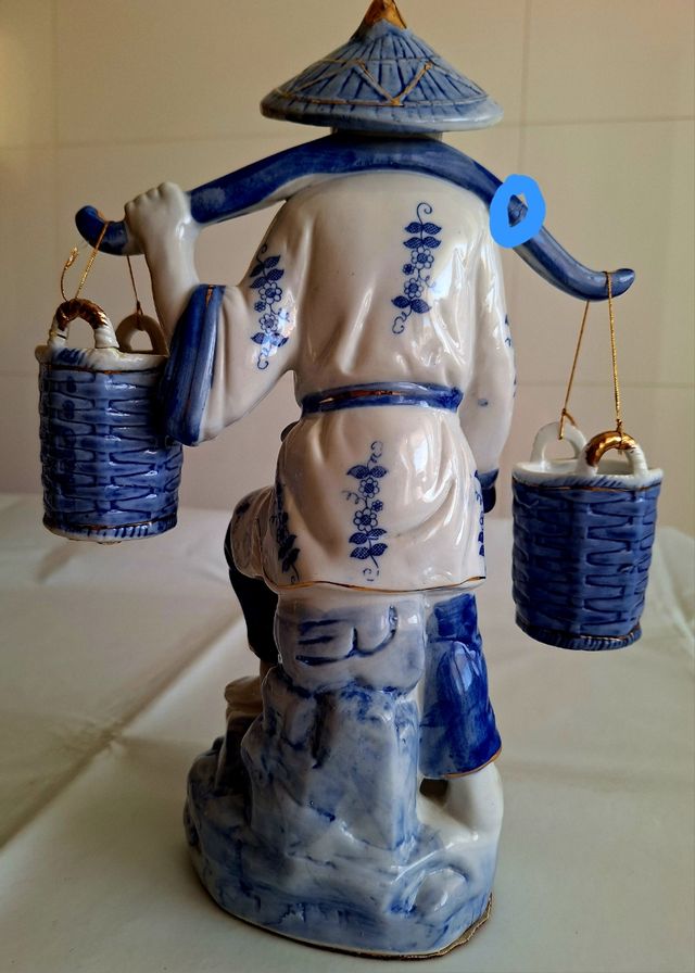 2 Figuras porcelana ancianos pescadores