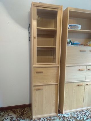 Mueble modular con vitrina - luces