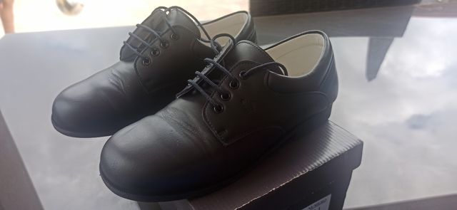 Zapatos niño piel negros talla 34