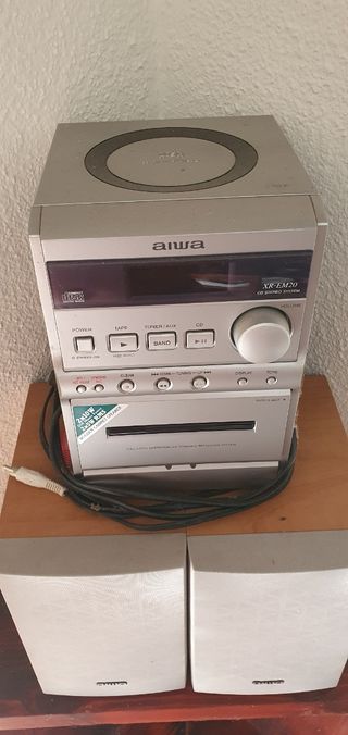 Mini cadena Aiwa XR-FM20 - 2 altavoces