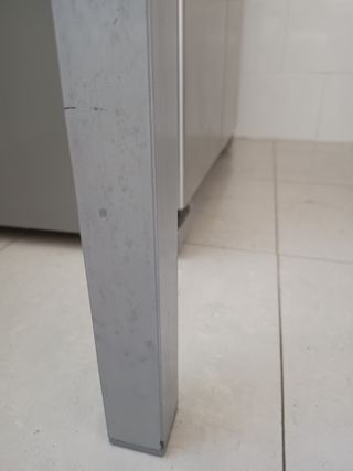 Mesa cristal gris moderna