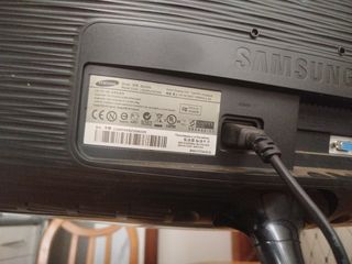 Monitor Samsung 20" Negro