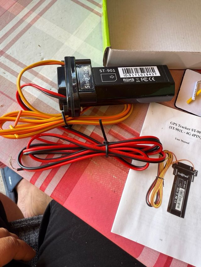 Rastreador GPS SinoTrack ST-901L 4G