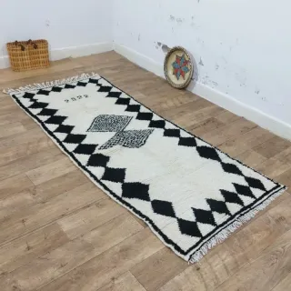 Tappeto boho bianco-nero elegante