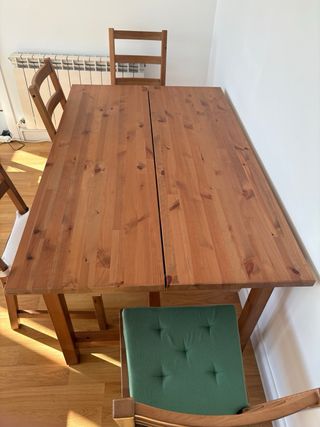 Mesa extensible Nordviken + 6 sillas a juego
