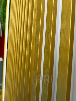 Listones de PVC Blanco Dorado