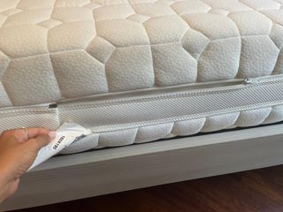 Letto Matrimoniale con doghe e materasso