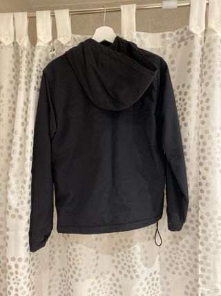 Cazadora Carhartt negra