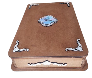 Caja mantilla Dolores Miró