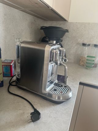 Cafetera Nespresso Creatista Plus
