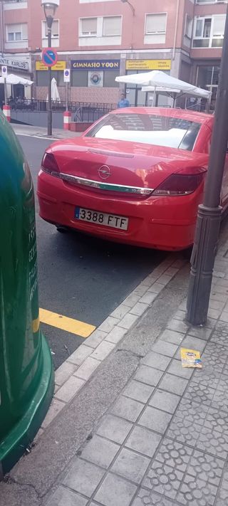 opel astra descapotable  2013