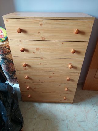 Cómoda 6 cajones madera, mesita de noche y cama 