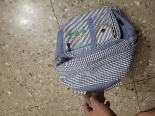 Mochila infantil Green Garden azul y blanca
