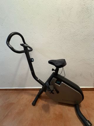Bicicleta estática Domyos Essential 04