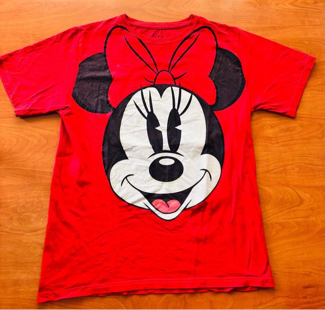 Camiseta Minnie Mouse roja