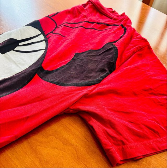 Camiseta Minnie Mouse roja