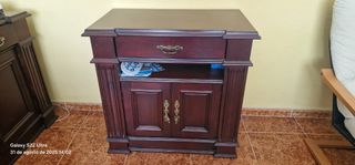 Muebles salón estilo isabelino