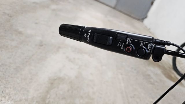 Trípode Sony VCT-D680RM