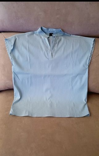 Blusa Shein azul a rayas