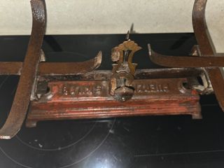 Balanza antigua de cocina.