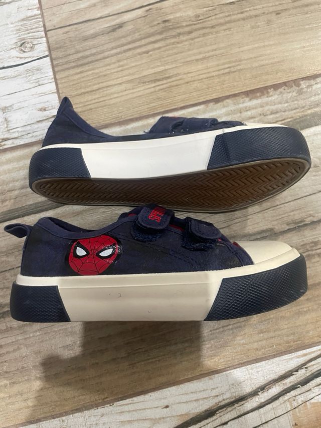 Zapatillas Spiderman Niño Talla 25/26
