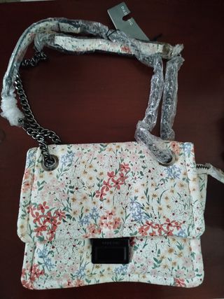 Bolso Parfois floral nuevo