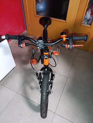 Bicicleta niño BTWIN con ruedines