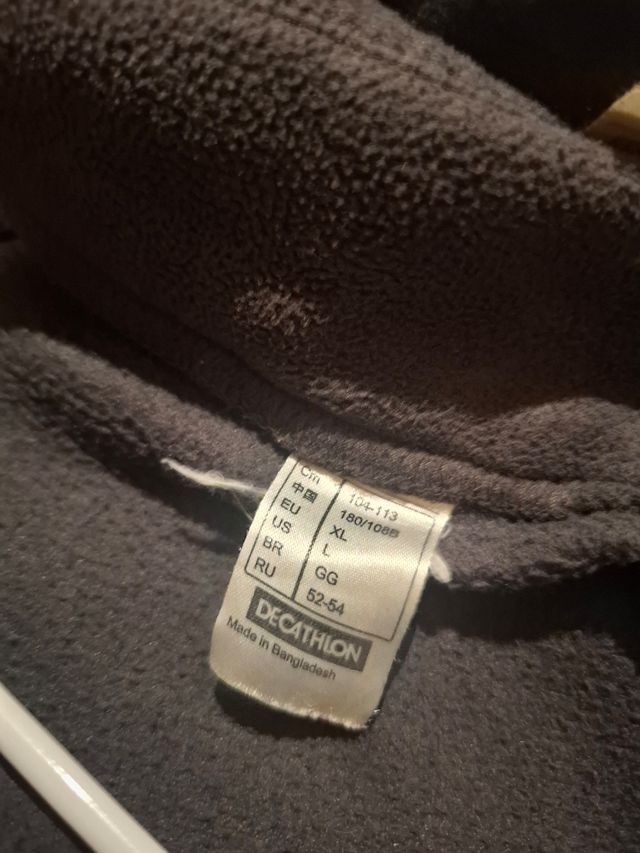 Chaquetón Quechua gris