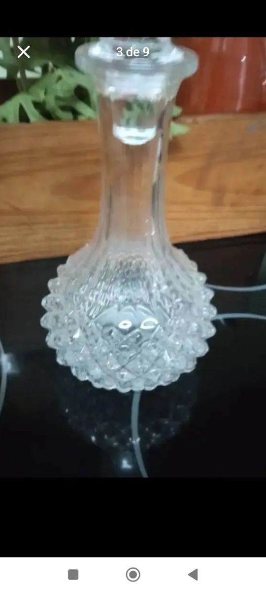 Antico astuccio per liquori in vetro intagliato