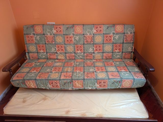 Sofa cama madera