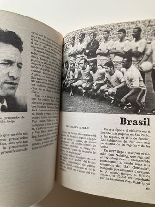 Libro Mundial de fútbol México 70 