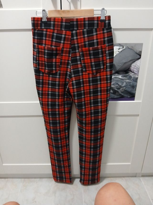 Pantalones cuadros rojos| negros
