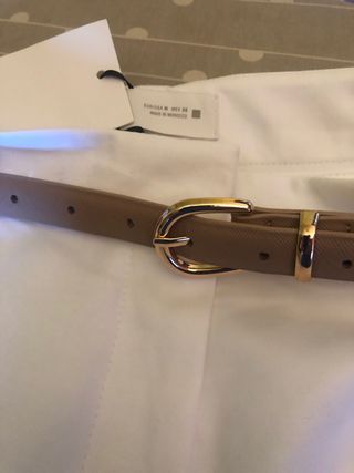 Bermuda Zara blanca c/cinturon