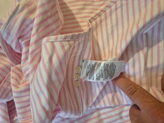 Camisa Ralph Lauren rayas rosa
URGE VENTA